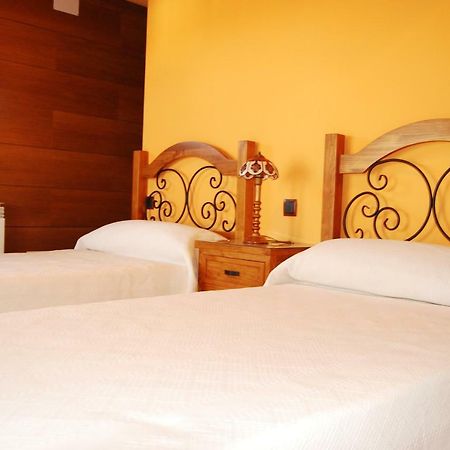 Casa Rural La Gabina Munogalindo ภายนอก รูปภาพ