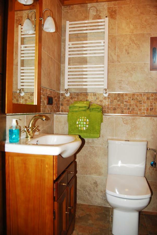 Casa Rural La Gabina Munogalindo ภายนอก รูปภาพ