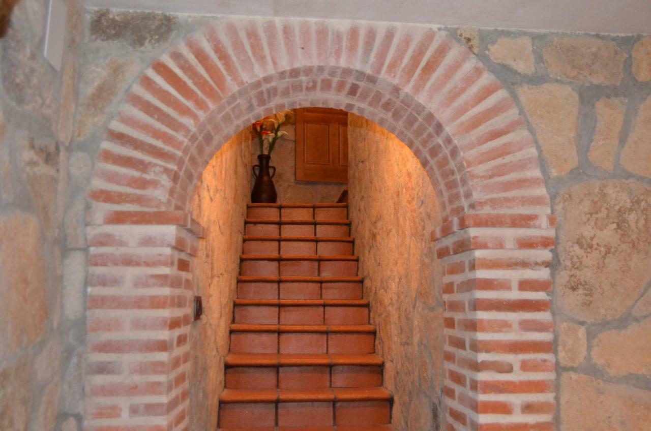 Casa Rural La Gabina Munogalindo ภายนอก รูปภาพ
