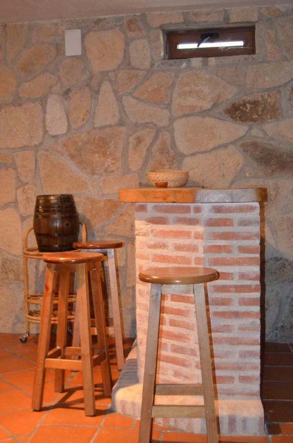 Casa Rural La Gabina Munogalindo ภายนอก รูปภาพ